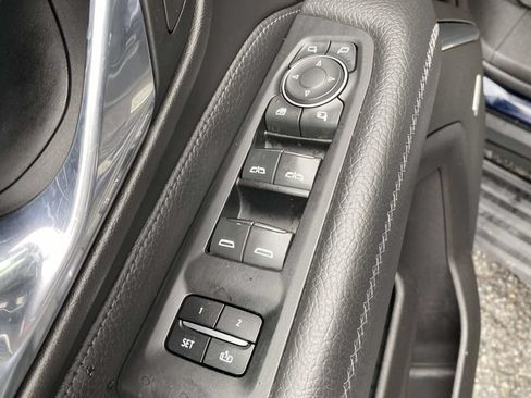 Used 2021 GMC Yukon XL Denali w/ Denali Premium Package AWD/4WD image 20