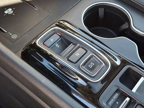 Certified 2023 Honda Pilot Elite image 17