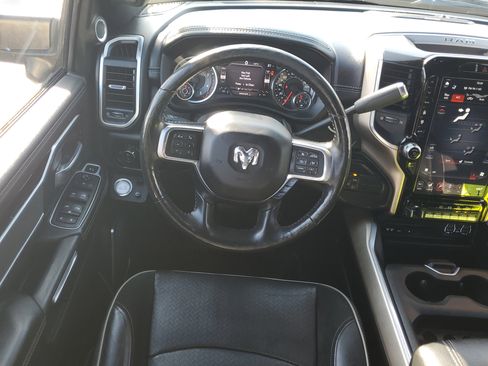 Used 2019 RAM 2500 Laramie image 18