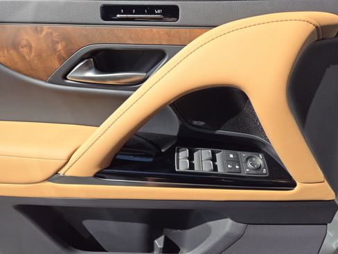 New 2026 Lexus LX 700h Luxury w/ Appearance Package image 16