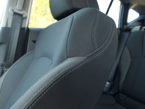 Certified 2025 Subaru Crosstrek 2.0i Premium image 12