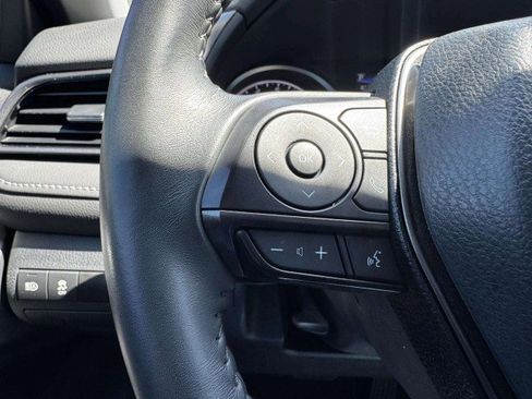 Used 2024 Toyota Camry SE image 27