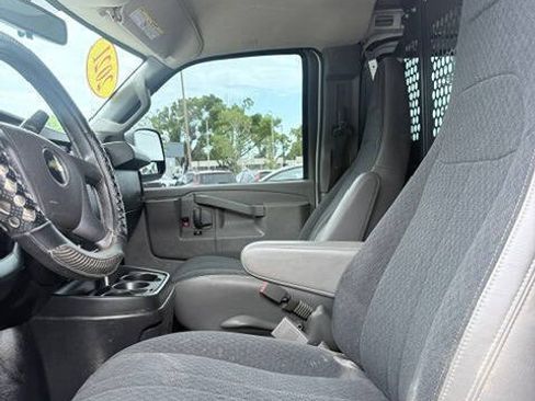 Used 2021 Chevrolet Express 2500 w/ Driver Convenience Package RWD image 10