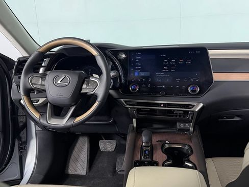 Used 2023 Lexus RX 350 Premium Plus w/ Cold Area Package FWD image 16