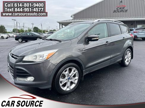 Used 2016 Ford Escape Titanium AWD/4WD image 2
