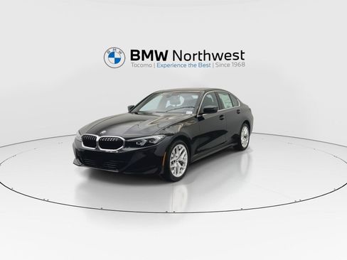 New 2026 BMW 330i xDrive Sedan w/ Premium Package AWD/4WD image 9