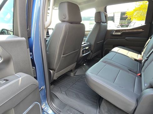 New 2026 GMC Sierra 1500 Elevation w/ Elevation Premium Package image 4