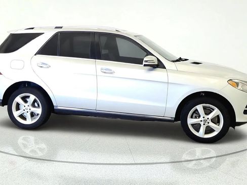 Used 2018 Mercedes-Benz GLE 350 4MATIC image 10