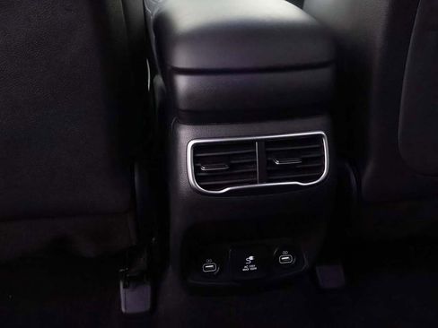 Used 2022 Hyundai Santa Fe Limited image 49