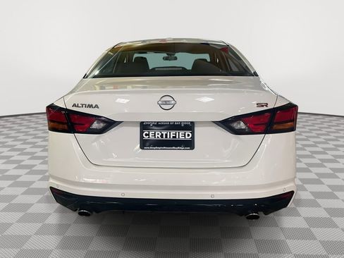 Used 2024 Nissan Altima 2.5 SR FWD image 4