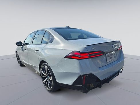 Used 2024 BMW i5 M60 w/ Premium Package image 27