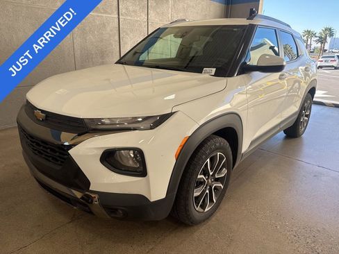 Used 2023 Chevrolet TrailBlazer ACTIV w/ Convenience Package image 1