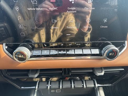 New 2026 GMC Canyon AT4 image 29