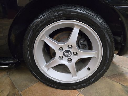 Used 1998 Ford Mustang Cobra image 22