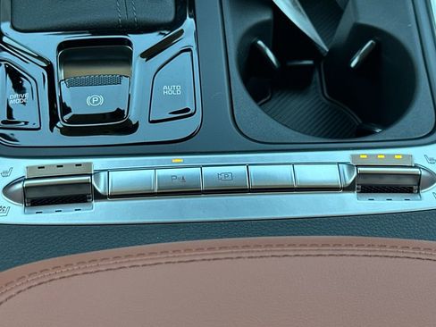 New 2026 Kia Carnival SX FWD image 30