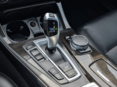 Used 2015 BMW 528i xDrive Sedan image 24