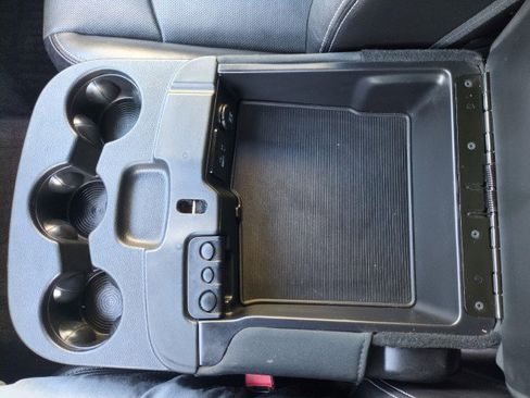 Used 2017 RAM 1500 Laramie image 33