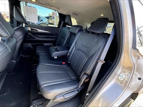 Certified 2023 INFINITI QX60 Luxe w/ Cargo Package AWD/4WD image 36