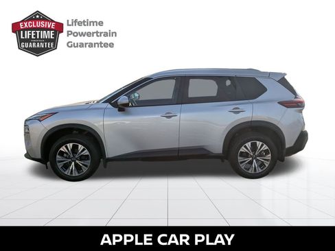 Certified 2022 Nissan Rogue SV w/ SV Premium Package image 8