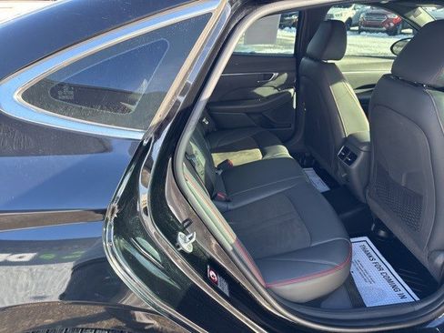 Used 2023 Hyundai Sonata SEL Plus image 17
