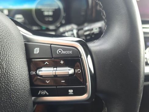 Used 2023 Kia Sorento SX image 23