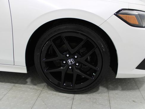 Used 2022 Honda Civic Sport image 5