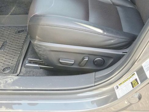 Certified 2026 MAZDA MAZDA3 2.5 S Hatchback w/ Premium Pkg FWD image 35