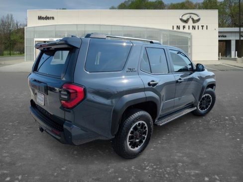 Used 2025 Toyota 4Runner TRD Off-Road image 4