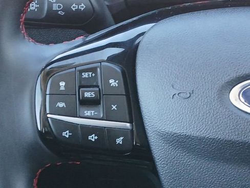 Used 2022 Ford Escape SEL w/ SEL Stealth AWD Package image 9