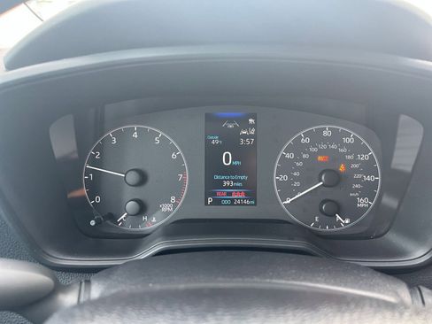 Used 2025 Toyota Corolla LE image 34