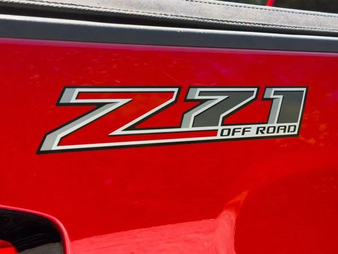 Used 2017 Chevrolet Silverado 1500 LT w/ All Star Edition AWD/4WD image 26
