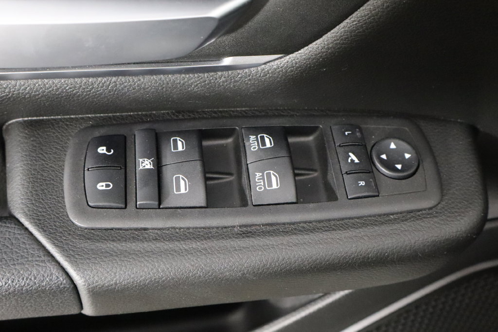 Used 2024 RAM 1500 Big Horn RWD image 20