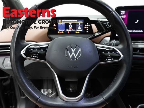 Used 2021 Volkswagen ID.4 Pro S w/ ID.4 Protection Package RWD image 10