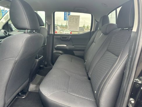 Used 2023 Toyota Tacoma 4x4 Double Cab w/ Trail Edition image 14