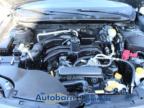 Used 2024 Subaru Outback Premium AWD/4WD image 31