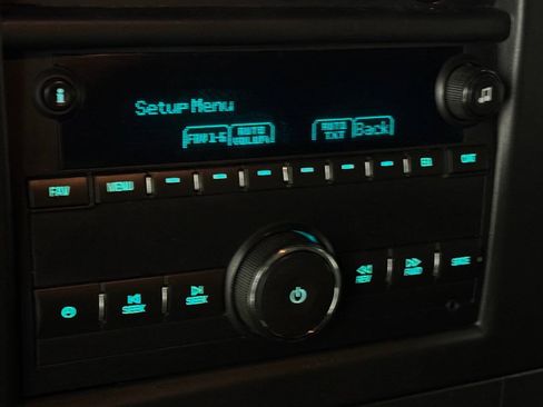 Used 2016 Chevrolet Express 2500 RWD image 51