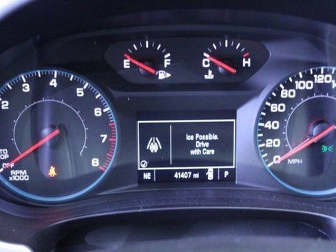 Used 2020 Chevrolet Malibu LS image 16