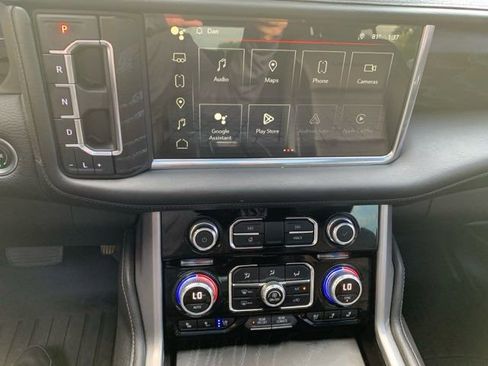 Used 2022 GMC Yukon Denali w/ Max Trailering Package image 38