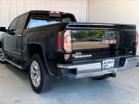 Used 2018 GMC Sierra 1500 SLT w/ Enhanced Driver Alert Package RWD image 5