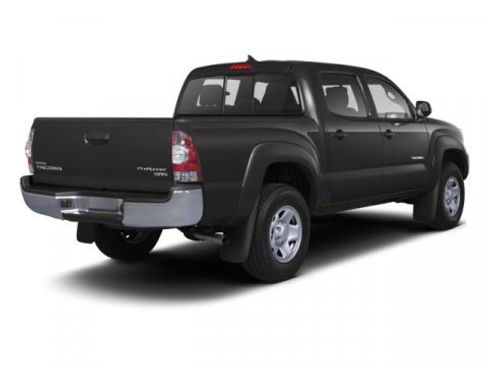 Used 2013 Toyota Tacoma 4x4 Double Cab image 2