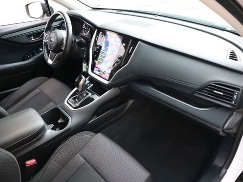 Used 2023 Subaru Outback Premium image 39