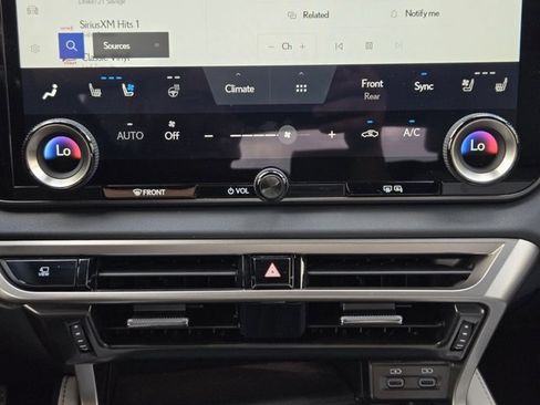 Certified 2025 Lexus RX 350 FWD image 19