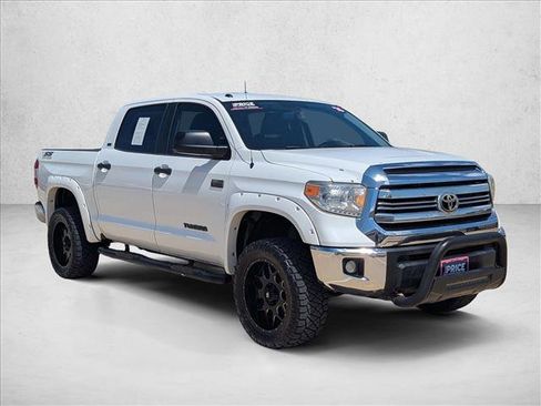 Used 2016 Toyota Tundra SR5 image 3