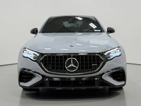 Used 2025 Mercedes-Benz E 53 AMG e 4MATIC Sedan image 10