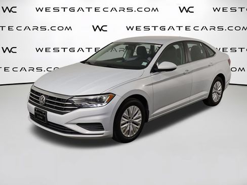 Used 2019 Volkswagen Jetta FWD image 1