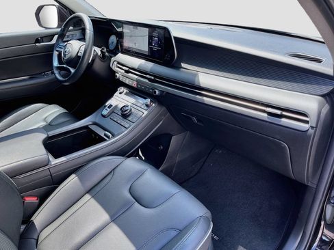 Used 2025 Hyundai Palisade Limited FWD image 37