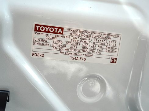 Certified 2024 Toyota Tacoma TRD Off-Road w/ TRD Off Road Upgrade Package image 35