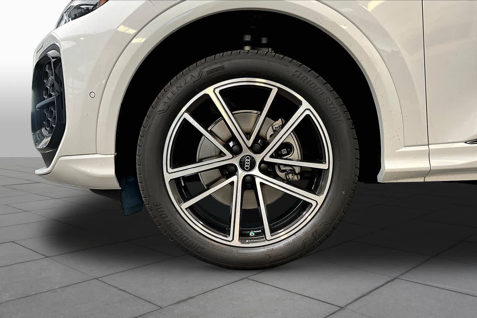 New 2026 Audi Q5 Premium Plus AWD/4WD image 11