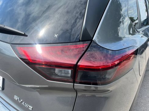 Used 2023 Nissan Rogue SV AWD/4WD image 42