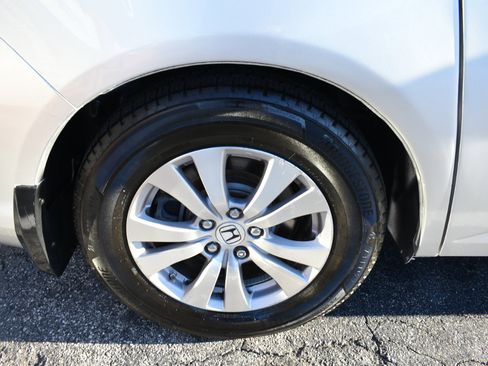 Used 2014 Honda Odyssey EX image 36